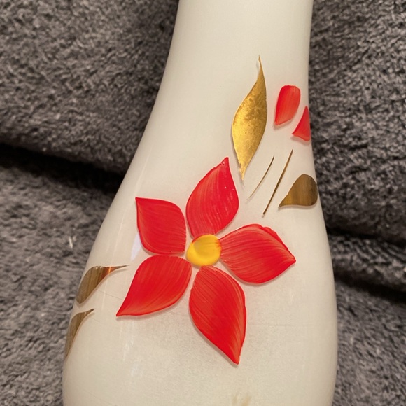 Vintage Hand Painted Christmas Vase - Picture 4 of 8